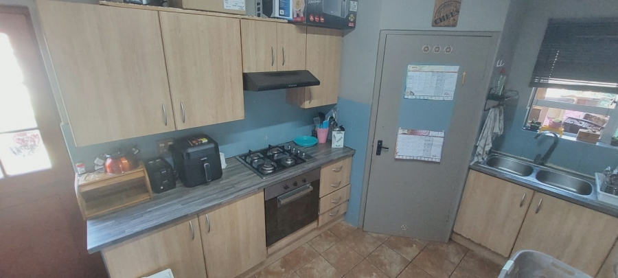 3 Bedroom Property for Sale in C Place Eastern Cape